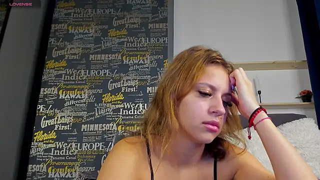 MaddieRay online show from September 11, 2025, 4:23 am
