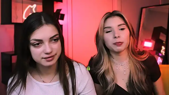 lily morty online show from November 27, 2025, 7:16 pm