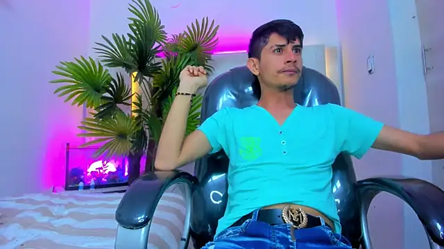 Wicked Twink online show from October 26, 2025, 1:17 pm