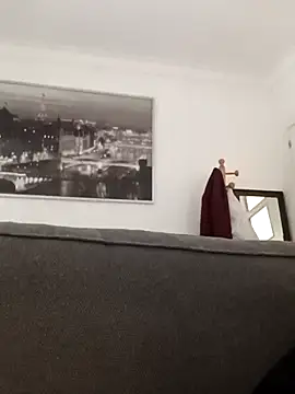 DannySastre91 online show from November 6, 2025, 2:18 pm