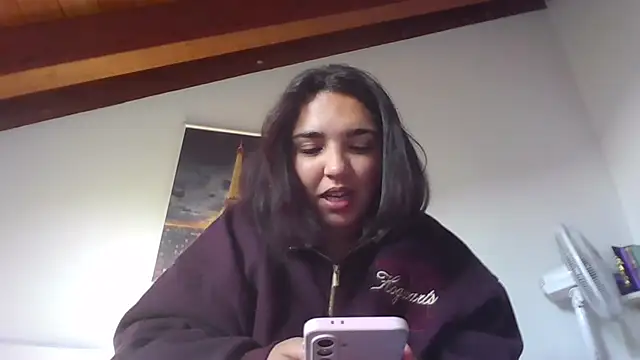 Snapshot of LadySophia03 chatting on November 8, 2025, 9:09 am LadySophia03 online show from November 8, 2025, 9:09 am