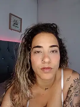 Snapshot of Miss-Melina chatting on September 14, 2025, 7:57 pm Miss-Melina online show from September 14, 2025, 7:57 pm