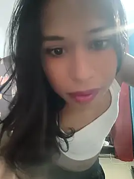 queenofheart  online show from July 8, 2026, 7:02 am