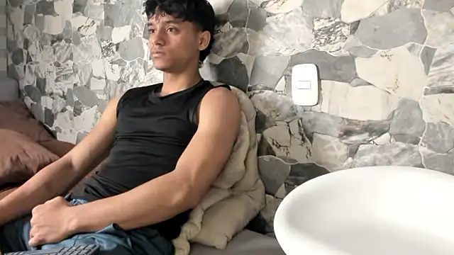 ZYZZ1312 online show from February 7, 2026, 4:16 am