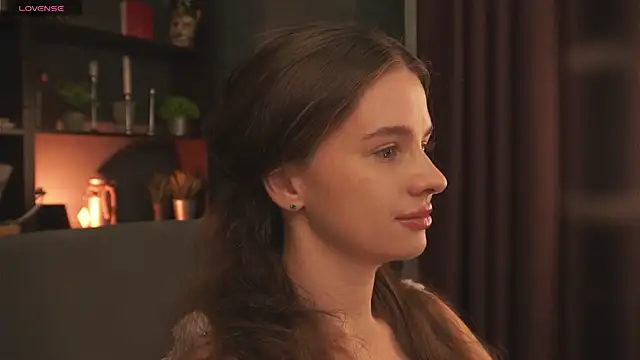 Olivia Farrell online show from October 1, 2025, 12:55 pm