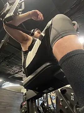 mrredcorn online show from April 20, 2026, 5:48 pm