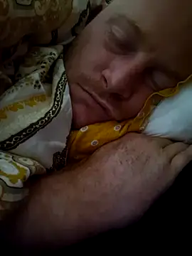 Snapshot of svenni2525 chatting on October 1, 2025, 7:03 am svenni2525 online show from October 1, 2025, 7:03 am