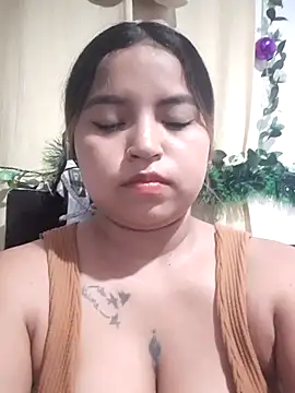 Emily Lit online show from December 21, 2025, 4:52 am