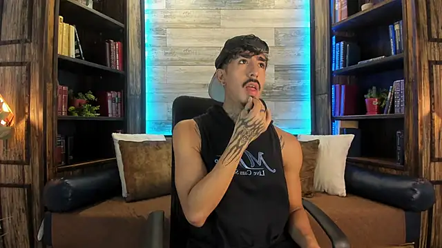 Donovan Desmond online show from October 9, 2025, 7:56 pm