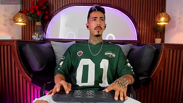 Donovan Desmond online show from March 27, 2026, 7:57 pm