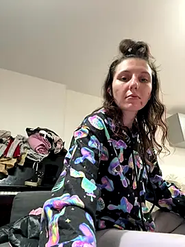 blissyboo123 online show from October 8, 2025, 5:54 pm