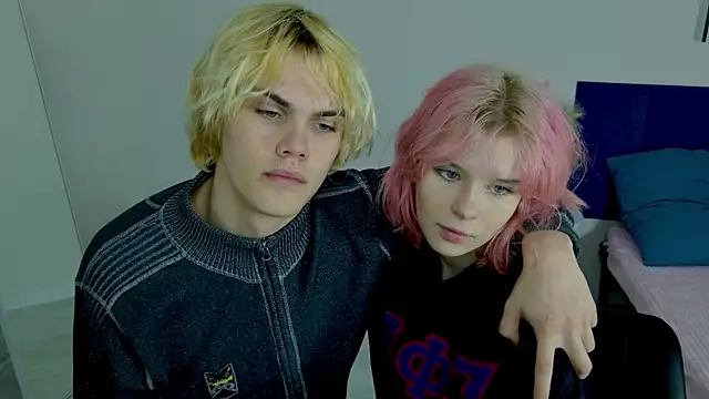 Bonnie And C1yde online show from November 2, 2025, 5:04 pm