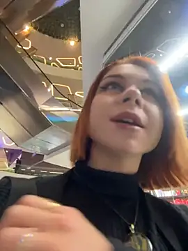 Snapshot of RosieSecret chatting on October 31, 2025, 8:04 am RosieSecret online show from October 31, 2025, 8:04 am