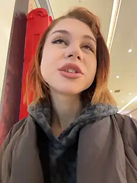 Snapshot of RosieSecret chatting on January 14, 2026, 8:09 am RosieSecret online show from January 14, 2026, 8:09 am