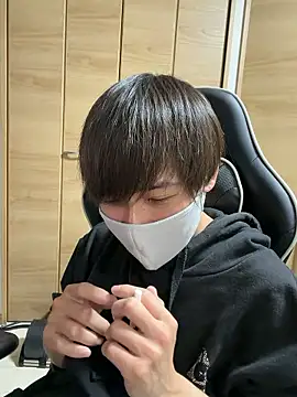 jiji9253 online show from March 22, 2026, 1:03 pm