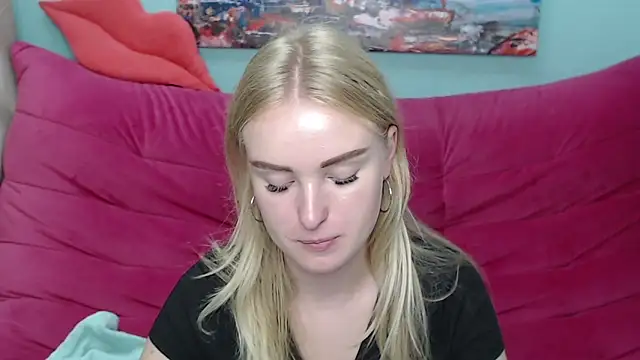 SofySofty online show from September 28, 2025, 4:45 pm