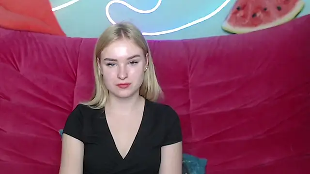 SofySofty online show from November 6, 2025, 5:47 pm