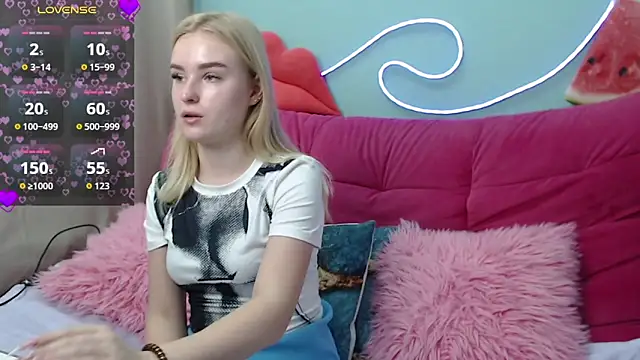 SofySofty online show from November 22, 2025, 5:39 am