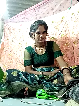 Snapshot of Kiran12xxx chatting on October 14, 2025, 3:07 am Kiran12xxx online show from October 14, 2025, 3:07 am