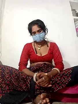 Snapshot of Kiran12xxx chatting on October 18, 2025, 10:49 am Kiran12xxx online show from October 18, 2025, 10:49 am