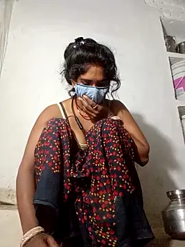 Snapshot of Kiran12xxx chatting on October 18, 2025, 11:05 pm Kiran12xxx online show from October 18, 2025, 11:05 pm