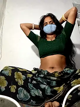 Snapshot of Kiran12xxx chatting on October 20, 2025, 4:40 pm Kiran12xxx online show from October 20, 2025, 4:40 pm