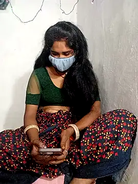 Snapshot of Kiran12xxx chatting on October 25, 2025, 3:40 pm Kiran12xxx online show from October 25, 2025, 3:40 pm