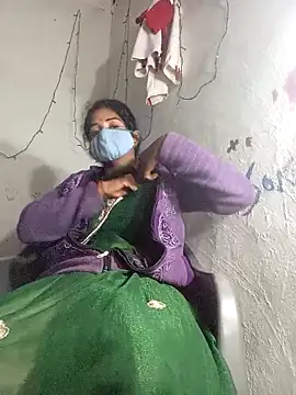 Snapshot of Kiran12xxx chatting on October 31, 2025, 1:56 pm Kiran12xxx online show from October 31, 2025, 1:56 pm