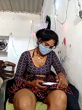 Snapshot of Kiran12xxx chatting on November 5, 2025, 4:45 am Kiran12xxx online show from November 5, 2025, 4:45 am