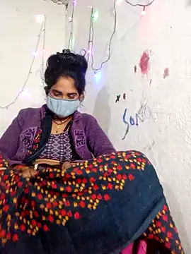 Snapshot of Kiran12xxx chatting on November 7, 2025, 4:40 pm Kiran12xxx online show from November 7, 2025, 4:40 pm