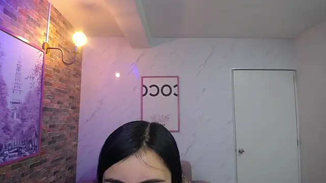 Eilyn love b online show from September 27, 2025, 12:43 pm