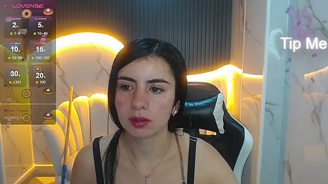 Eilyn love b online show from October 10, 2025, 12:48 pm