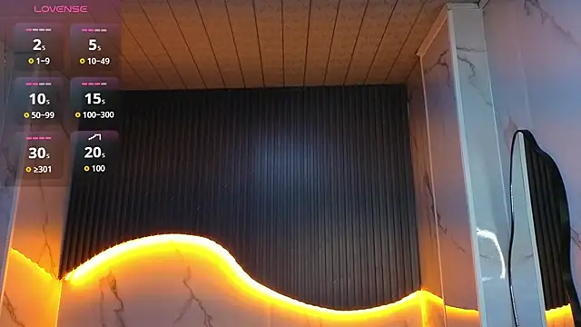 Eilyn love b online show from October 22, 2025, 12:49 pm