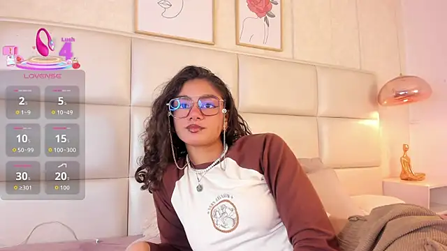 Puffy Hearts online show from October 23, 2025, 4:50 pm