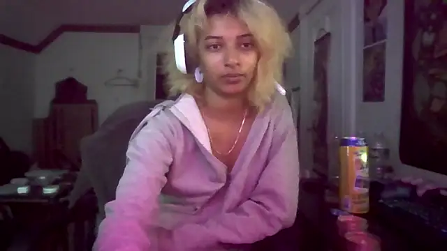 Snapshot of saidyl chatting on November 24, 2025, 10:37 am saidyl online show from November 24, 2025, 10:37 am