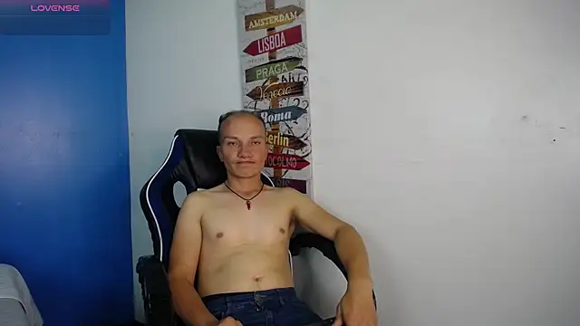 DaddyPoweer online show from October 29, 2025, 11:50 pm