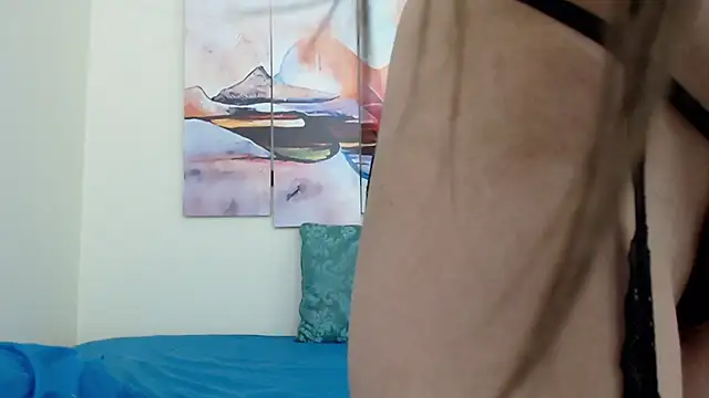 FLAKIS18 online show from October 25, 2025, 9:53 pm