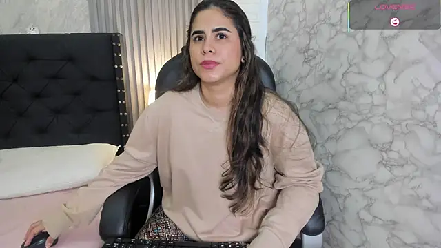 Snapshot of alicy__torres chatting on January 16, 2026, 12:20 pm alicy torres online show from January 16, 2026, 12:20 pm