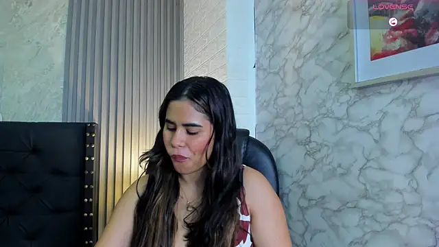 Snapshot of alicy__torres chatting on February 21, 2026, 12:17 pm alicy torres online show from February 21, 2026, 12:17 pm