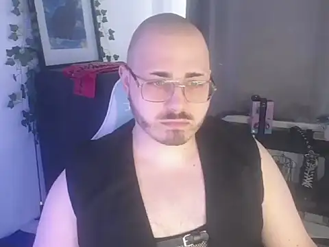 Snapshot of FabianKinky chatting on September 10, 2025, 9:53 am FabianKinky online show from September 10, 2025, 9:53 am
