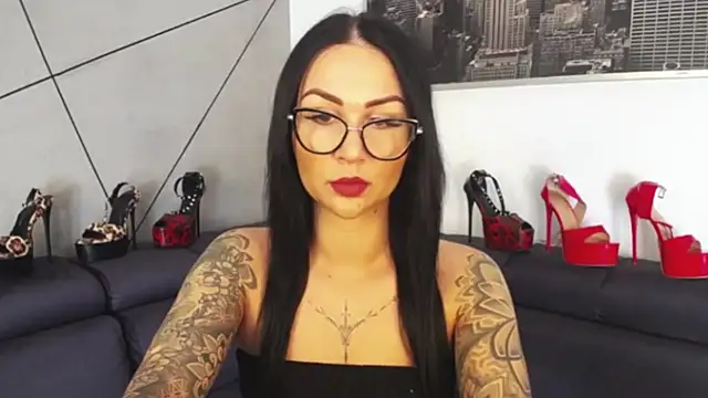 Fayestrip online show from September 20, 2025, 2:40 pm