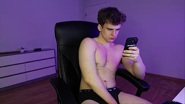 Ricky Becko online show from November 20, 2025, 4:18 pm