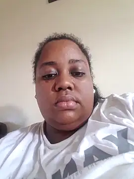 Karamelsaus online show from November 10, 2025, 12:37 pm