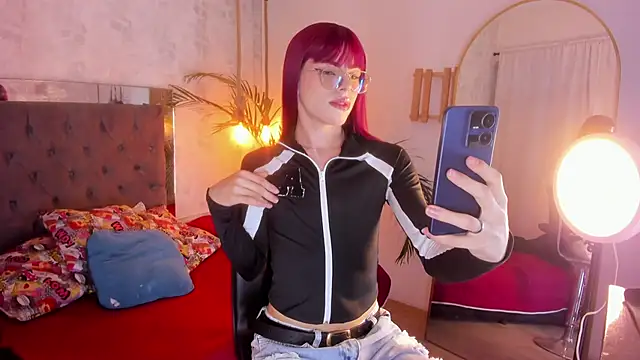 mysterius boy online show from December 17, 2025, 9:32 pm