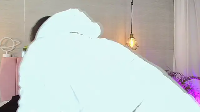 im sofii18 online show from October 11, 2025, 7:34 pm