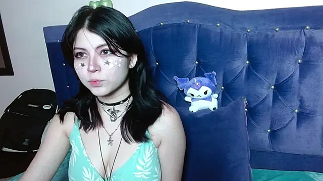 Ginebra Sensual online show from October 17, 2025, 12:30 pm