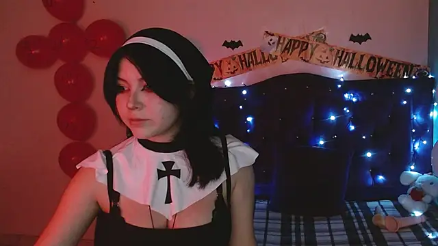 Ginebra Sensual online show from October 31, 2025, 12:17 pm