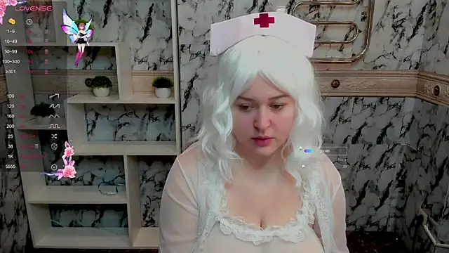 Snapshot of HelenHartt chatting on October 30, 2025, 2:46 am HelenHartt online show from October 30, 2025, 2:46 am