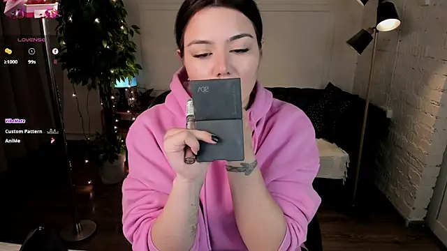 Dark Moni online show from January 8, 2026, 2:47 am