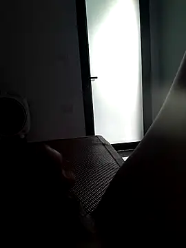 quoc85 online show from October 8, 2025, 12:08 am